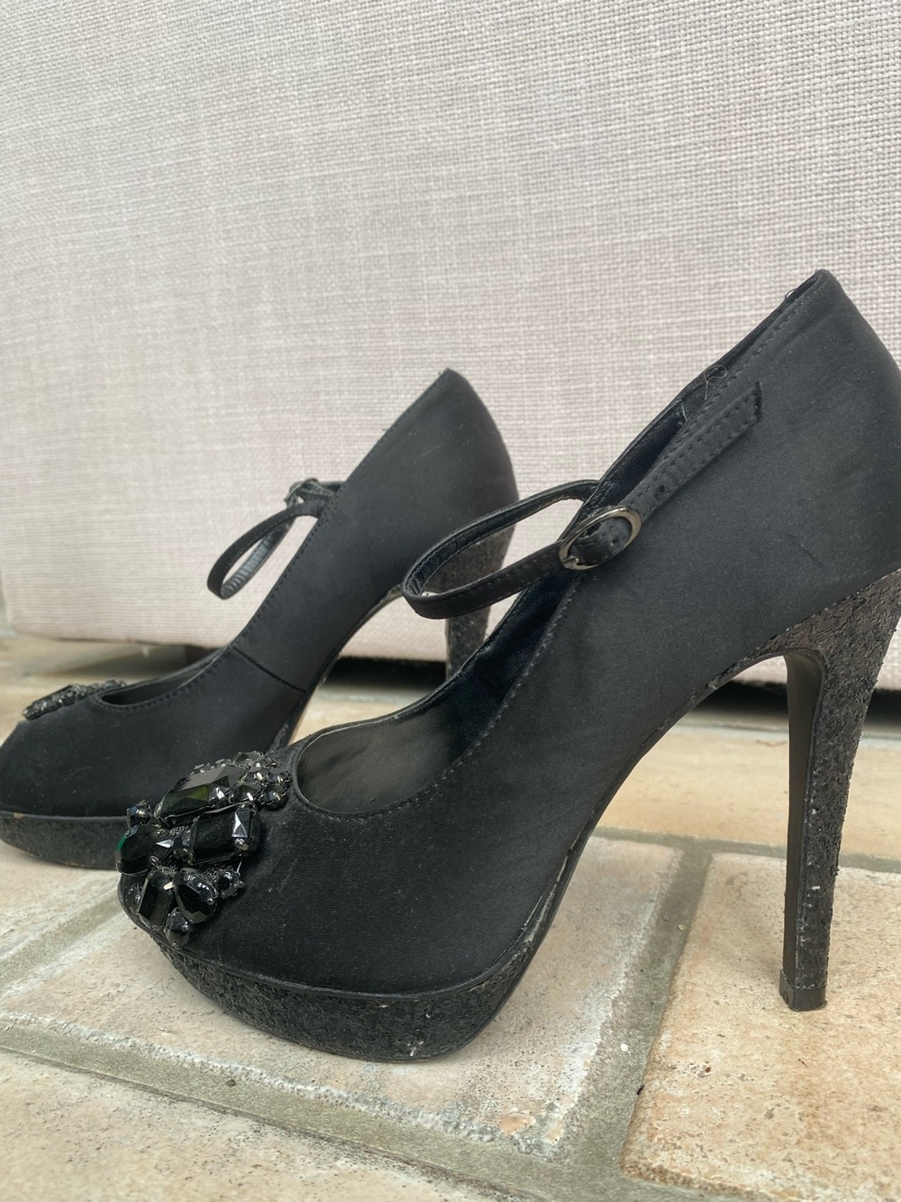 Bakers “Jasmin” Black Satin Sparkle Platform Pumps – Size 8